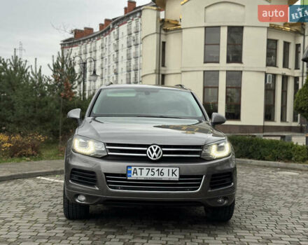 Серый Фольксваген Туарег, объемом двигателя 2.97 л и пробегом 285 тыс. км за 16990 $, фото 1 на Automoto.ua