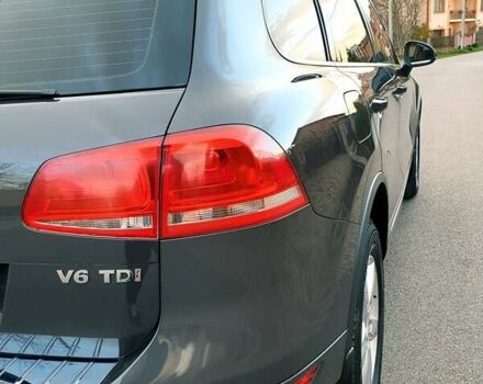 Сірий Фольксваген Туарег, об'ємом двигуна 2.97 л та пробігом 280 тис. км за 15769 $, фото 21 на Automoto.ua