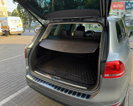 Сірий Фольксваген Туарег, об'ємом двигуна 2.97 л та пробігом 238 тис. км за 18300 $, фото 62 на Automoto.ua