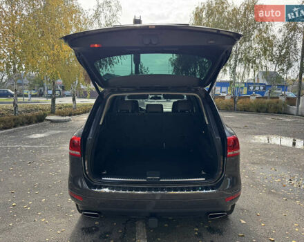 Сірий Фольксваген Туарег, об'ємом двигуна 3 л та пробігом 260 тис. км за 16700 $, фото 62 на Automoto.ua