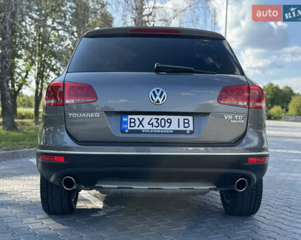 Сірий Фольксваген Туарег, об'ємом двигуна 2.97 л та пробігом 288 тис. км за 17700 $, фото 10 на Automoto.ua