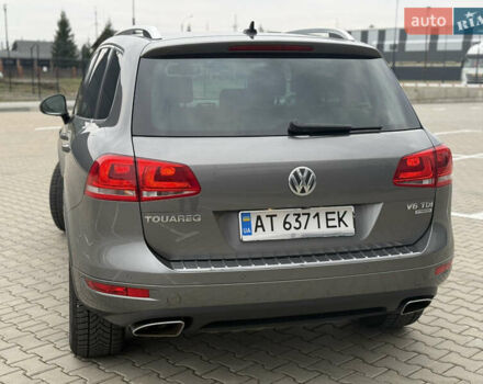 Сірий Фольксваген Туарег, об'ємом двигуна 3 л та пробігом 260 тис. км за 18700 $, фото 11 на Automoto.ua