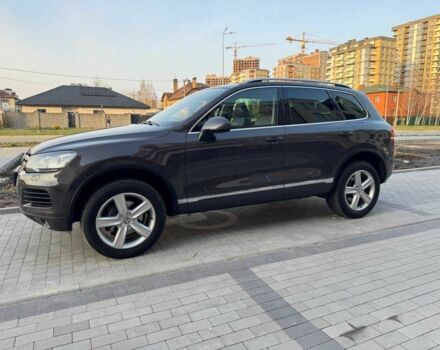 Серый Фольксваген Туарег, объемом двигателя 3 л и пробегом 189 тыс. км за 21500 $, фото 3 на Automoto.ua