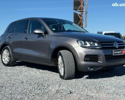 Серый Фольксваген Туарег, объемом двигателя 3 л и пробегом 294 тыс. км за 17890 $, фото 10 на Automoto.ua