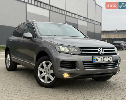 Сірий Фольксваген Туарег, об'ємом двигуна 3 л та пробігом 260 тис. км за 18700 $, фото 13 на Automoto.ua