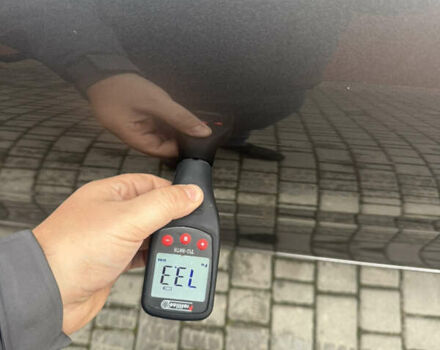 Серый Фольксваген Туарег, объемом двигателя 2.97 л и пробегом 285 тыс. км за 16990 $, фото 54 на Automoto.ua