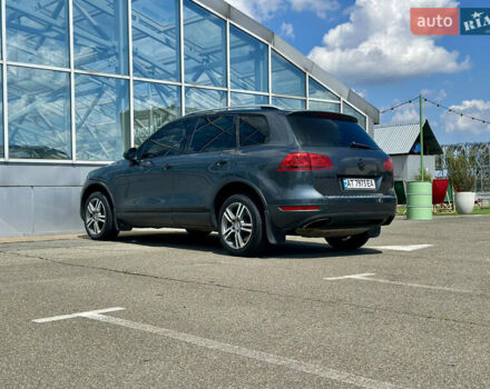 Серый Фольксваген Туарег, объемом двигателя 3 л и пробегом 226 тыс. км за 15490 $, фото 14 на Automoto.ua