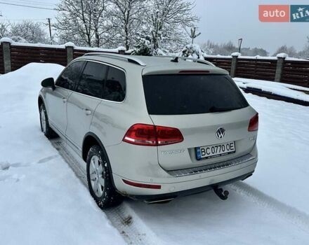 Серый Фольксваген Туарег, объемом двигателя 3 л и пробегом 190 тыс. км за 22700 $, фото 37 на Automoto.ua