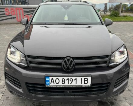 Серый Фольксваген Туарег, объемом двигателя 3 л и пробегом 277 тыс. км за 18300 $, фото 2 на Automoto.ua