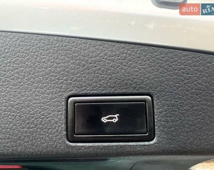 Серый Фольксваген Туарег, объемом двигателя 3 л и пробегом 232 тыс. км за 19700 $, фото 34 на Automoto.ua