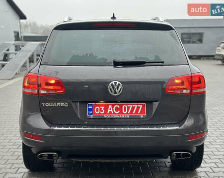 Сірий Фольксваген Туарег, об'ємом двигуна 3 л та пробігом 298 тис. км за 18500 $, фото 29 на Automoto.ua