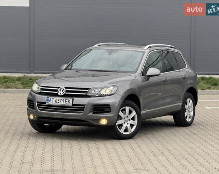 Сірий Фольксваген Туарег, об'ємом двигуна 3 л та пробігом 260 тис. км за 18700 $, фото 7 на Automoto.ua