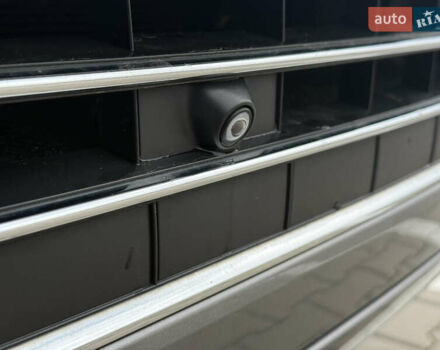 Сірий Фольксваген Туарег, об'ємом двигуна 3 л та пробігом 260 тис. км за 18700 $, фото 23 на Automoto.ua