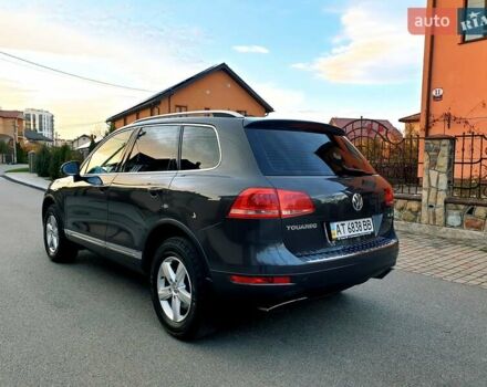 Сірий Фольксваген Туарег, об'ємом двигуна 2.97 л та пробігом 280 тис. км за 15769 $, фото 9 на Automoto.ua