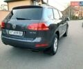 Сірий Фольксваген Туарег, об'ємом двигуна 2.97 л та пробігом 280 тис. км за 15769 $, фото 6 на Automoto.ua