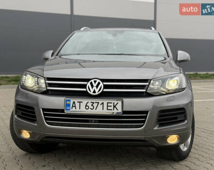 Сірий Фольксваген Туарег, об'ємом двигуна 3 л та пробігом 260 тис. км за 18700 $, фото 9 на Automoto.ua