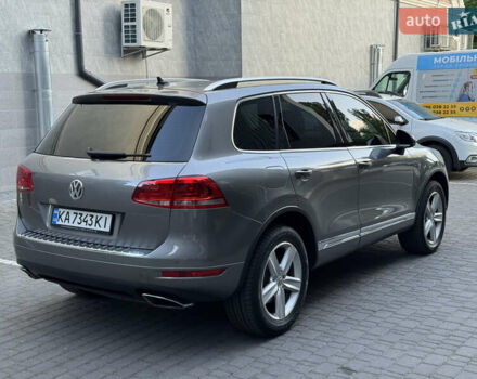 Сірий Фольксваген Туарег, об'ємом двигуна 2.97 л та пробігом 238 тис. км за 18300 $, фото 12 на Automoto.ua