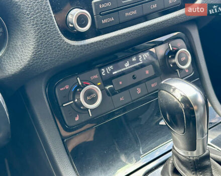 Серый Фольксваген Туарег, объемом двигателя 3 л и пробегом 226 тыс. км за 15490 $, фото 55 на Automoto.ua