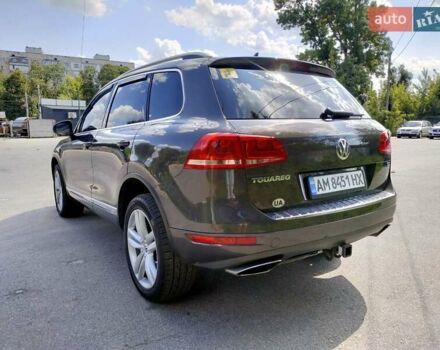 Серый Фольксваген Туарег, объемом двигателя 3 л и пробегом 278 тыс. км за 16999 $, фото 6 на Automoto.ua