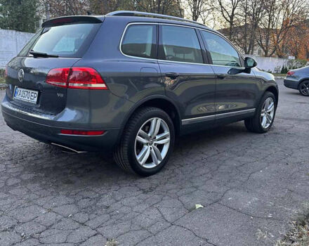 Серый Фольксваген Туарег, объемом двигателя 3.6 л и пробегом 196 тыс. км за 15999 $, фото 3 на Automoto.ua