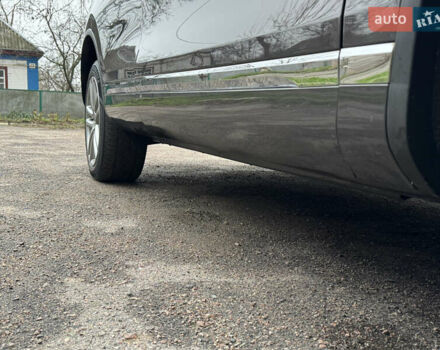 Серый Фольксваген Туарег, объемом двигателя 3 л и пробегом 260 тыс. км за 16700 $, фото 19 на Automoto.ua