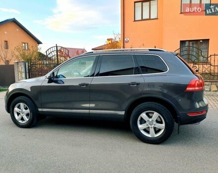 Сірий Фольксваген Туарег, об'ємом двигуна 2.97 л та пробігом 280 тис. км за 15769 $, фото 13 на Automoto.ua