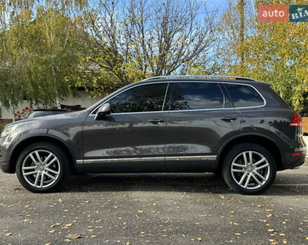 Сірий Фольксваген Туарег, об'ємом двигуна 3 л та пробігом 260 тис. км за 16700 $, фото 14 на Automoto.ua