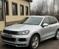 Серый Фольксваген Туарег, объемом двигателя 3 л и пробегом 137 тыс. км за 9000 $, фото 1 на Automoto.ua