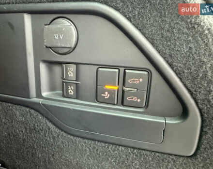 Сірий Фольксваген Туарег, об'ємом двигуна 3 л та пробігом 260 тис. км за 18700 $, фото 57 на Automoto.ua