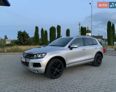 Сірий Фольксваген Туарег, об'ємом двигуна 2.97 л та пробігом 211 тис. км за 20299 $, фото 2 на Automoto.ua