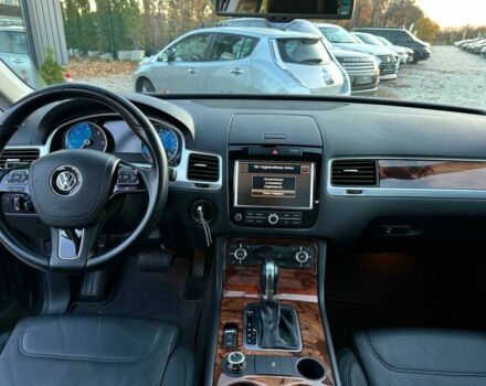 Серый Фольксваген Туарег, объемом двигателя 3 л и пробегом 296 тыс. км за 14490 $, фото 17 на Automoto.ua