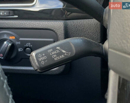 Серый Фольксваген Туарег, объемом двигателя 3 л и пробегом 260 тыс. км за 18899 $, фото 54 на Automoto.ua