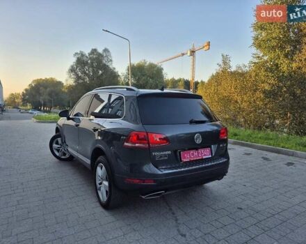 Серый Фольксваген Туарег, объемом двигателя 2.97 л и пробегом 248 тыс. км за 16500 $, фото 49 на Automoto.ua