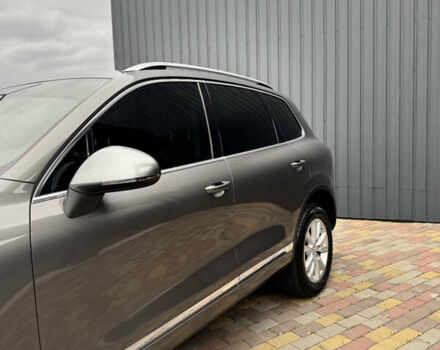 Серый Фольксваген Туарег, объемом двигателя 2.97 л и пробегом 360 тыс. км за 17500 $, фото 11 на Automoto.ua