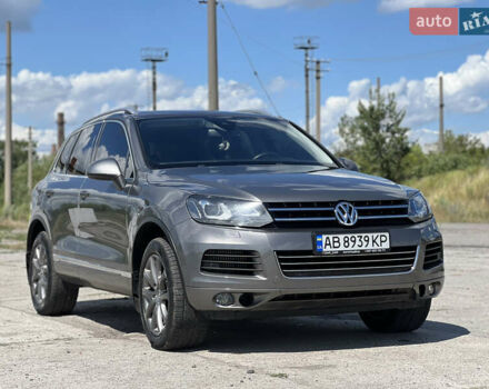 Сірий Фольксваген Туарег, об'ємом двигуна 2.97 л та пробігом 261 тис. км за 19999 $, фото 5 на Automoto.ua