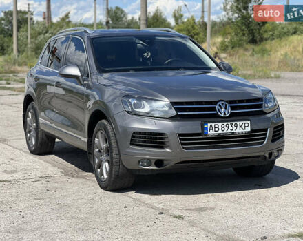 Сірий Фольксваген Туарег, об'ємом двигуна 2.97 л та пробігом 261 тис. км за 19999 $, фото 7 на Automoto.ua