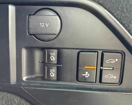 Сірий Фольксваген Туарег, об'ємом двигуна 3 л та пробігом 226 тис. км за 18000 $, фото 23 на Automoto.ua