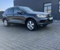 Серый Фольксваген Туарег, объемом двигателя 2.97 л и пробегом 295 тыс. км за 16500 $, фото 1 на Automoto.ua