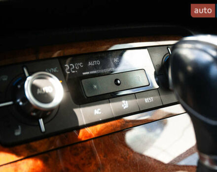 Сірий Фольксваген Туарег, об'ємом двигуна 2.97 л та пробігом 225 тис. км за 18500 $, фото 30 на Automoto.ua