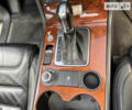 Сірий Фольксваген Туарег, об'ємом двигуна 2.97 л та пробігом 310 тис. км за 18500 $, фото 71 на Automoto.ua