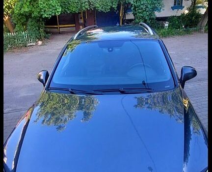 Серый Фольксваген Туарег, объемом двигателя 3 л и пробегом 230 тыс. км за 20500 $, фото 1 на Automoto.ua