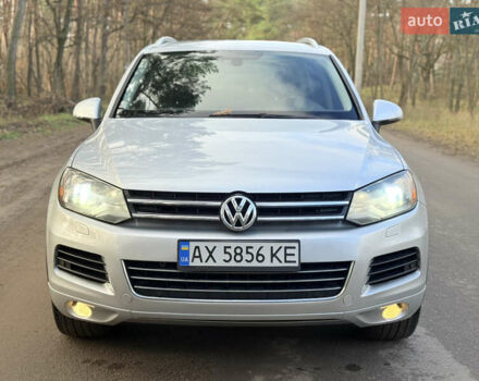 Сірий Фольксваген Туарег, об'ємом двигуна 3.6 л та пробігом 225 тис. км за 12500 $, фото 21 на Automoto.ua