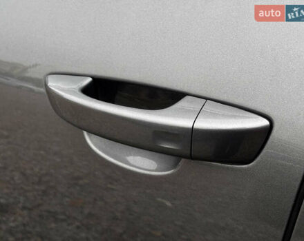 Сірий Фольксваген Туарег, об'ємом двигуна 2.97 л та пробігом 250 тис. км за 21500 $, фото 3 на Automoto.ua