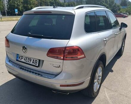 Серый Фольксваген Туарег, объемом двигателя 3 л и пробегом 280 тыс. км за 22500 $, фото 8 на Automoto.ua