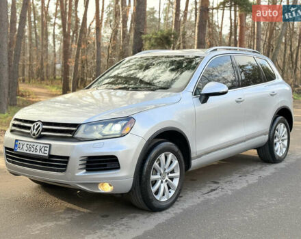 Сірий Фольксваген Туарег, об'ємом двигуна 3.6 л та пробігом 225 тис. км за 12500 $, фото 26 на Automoto.ua