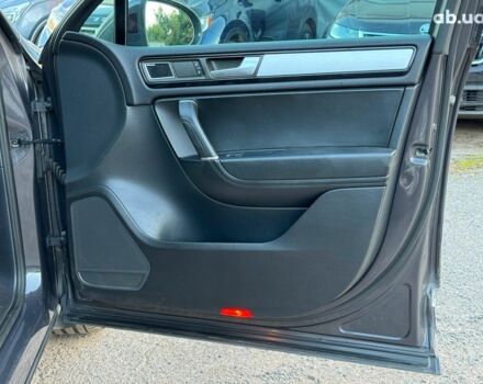 Фольксваген Туарег 2012 в Виннице на Automoto.ua Серый Фольксваген Туарег, объемом двигателя 3 л и пробегом 222 тыс. км за 21290 $, фото 27 на Automoto.ua