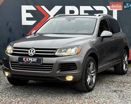 Сірий Фольксваген Туарег, об'ємом двигуна 2.97 л та пробігом 250 тис. км за 21500 $, фото 20 на Automoto.ua