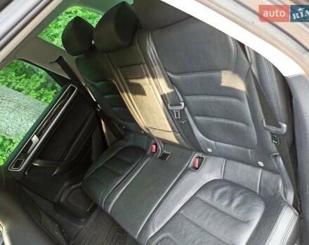 Серый Фольксваген Туарег, объемом двигателя 3.6 л и пробегом 179 тыс. км за 19000 $, фото 13 на Automoto.ua