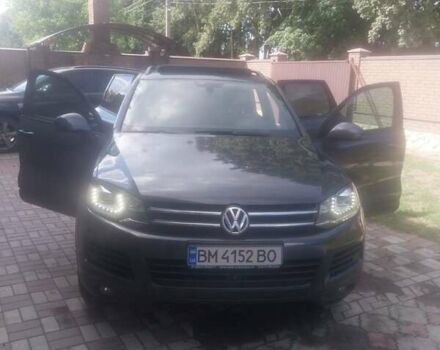 Серый Фольксваген Туарег, объемом двигателя 2.97 л и пробегом 289 тыс. км за 20500 $, фото 3 на Automoto.ua