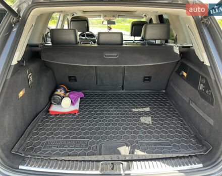 Сірий Фольксваген Туарег, об'ємом двигуна 2.97 л та пробігом 261 тис. км за 19999 $, фото 31 на Automoto.ua